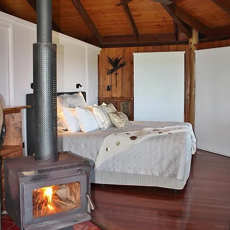 Mt Quincan Crater Retreat Yungaburra Exterior photo